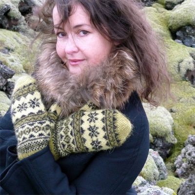 Mosi mittens KIT – Icelandic Knitter – Hélène Magnússon