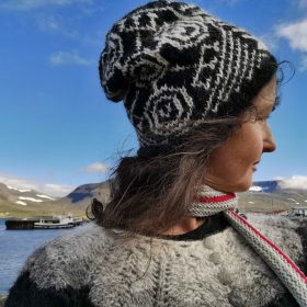 Veiðistafur – Icelandic Knitter – Hélène Magnússon