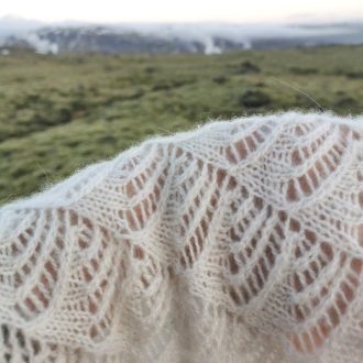 Alternative view of Sírus Cowl