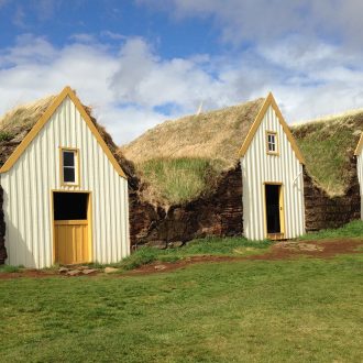 Spring Knitting Tour in Icelandic nature, May 3-9, 2026